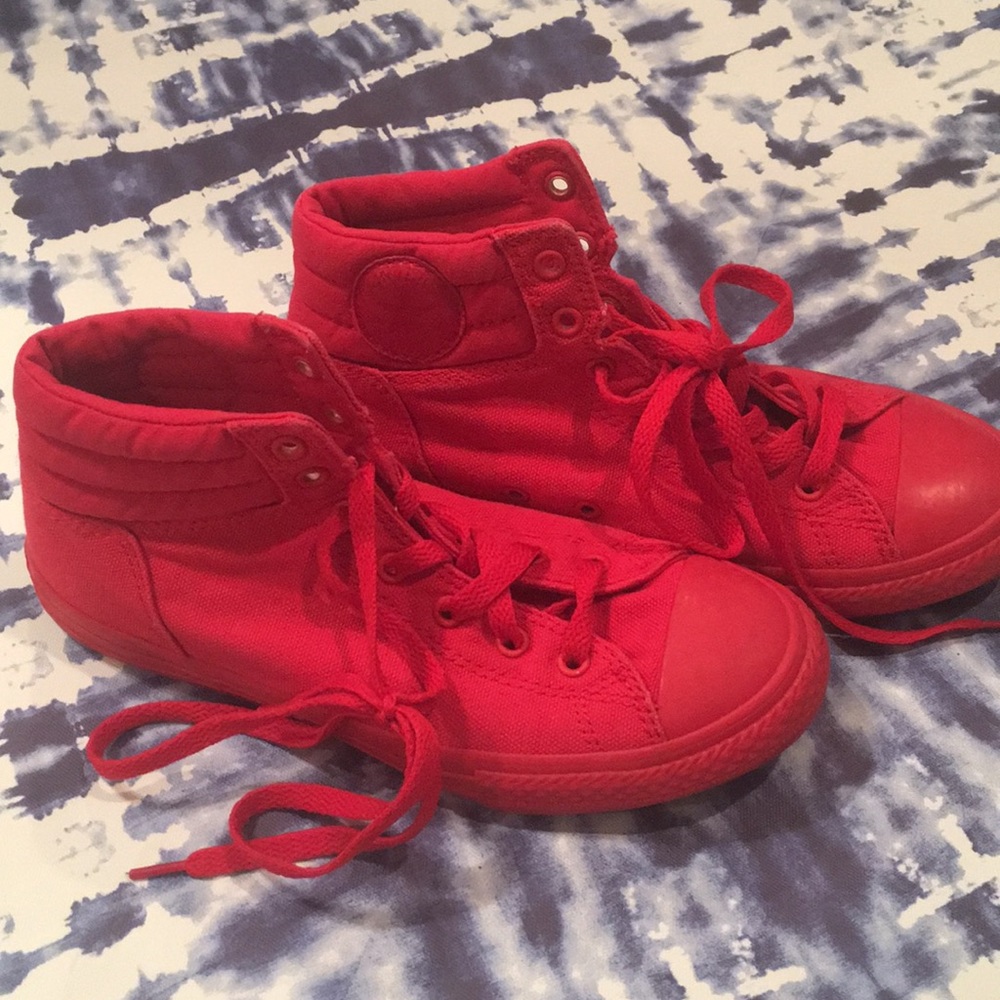 Converse shoes
